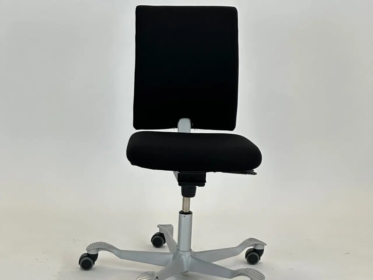 Billede 3 - HÅG H04 4100 Kontorstol – Sort/Grå Stel 150 mm
