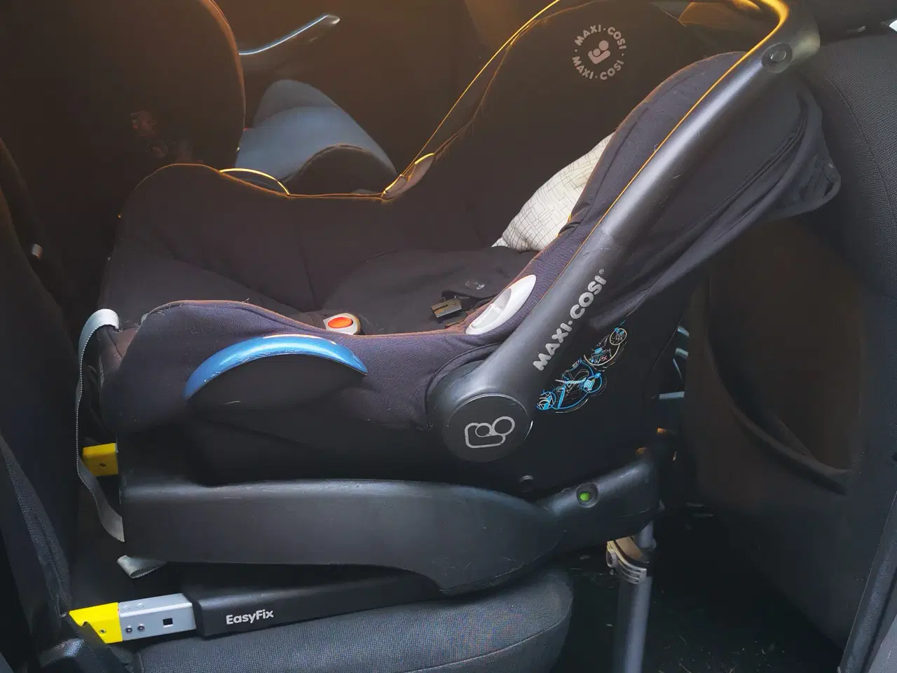 Billede 2 - Maxi-Cosi med Isofix 