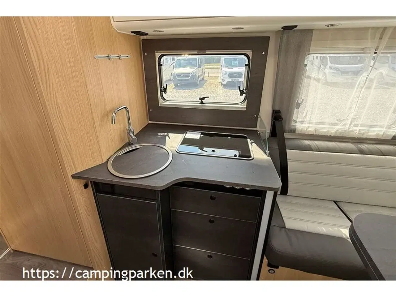 Billede 7 - 2025 - SunLight T 69 LC Adventure   Sunlights populære model i Adventure, med face-to-face, automatgear og meget udstyr