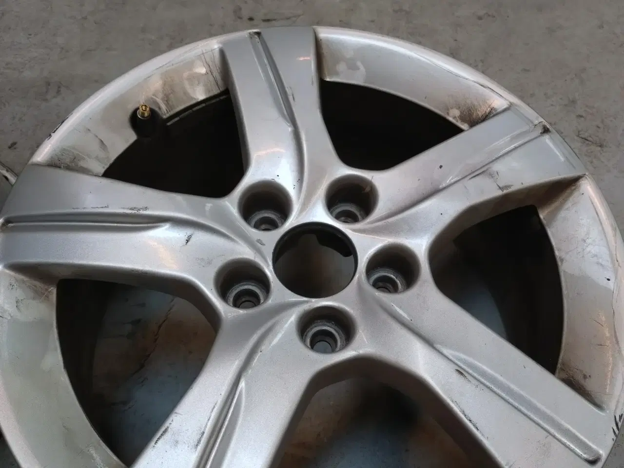 Billede 2 - 16" Fælge fra Peugeot 508