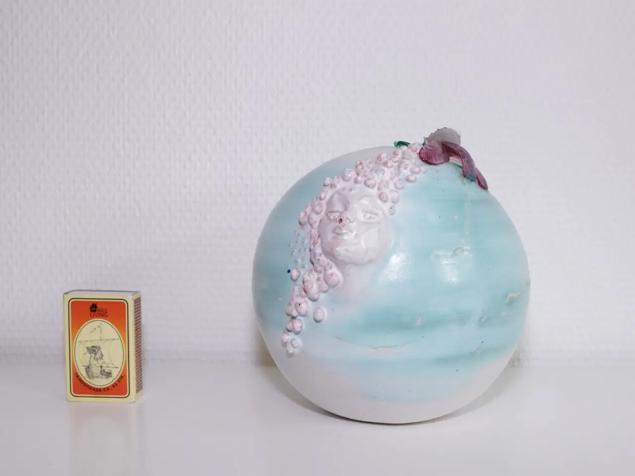 Billede 2 - Skulptur i keramik og glas af kunstner Lasse Frisk