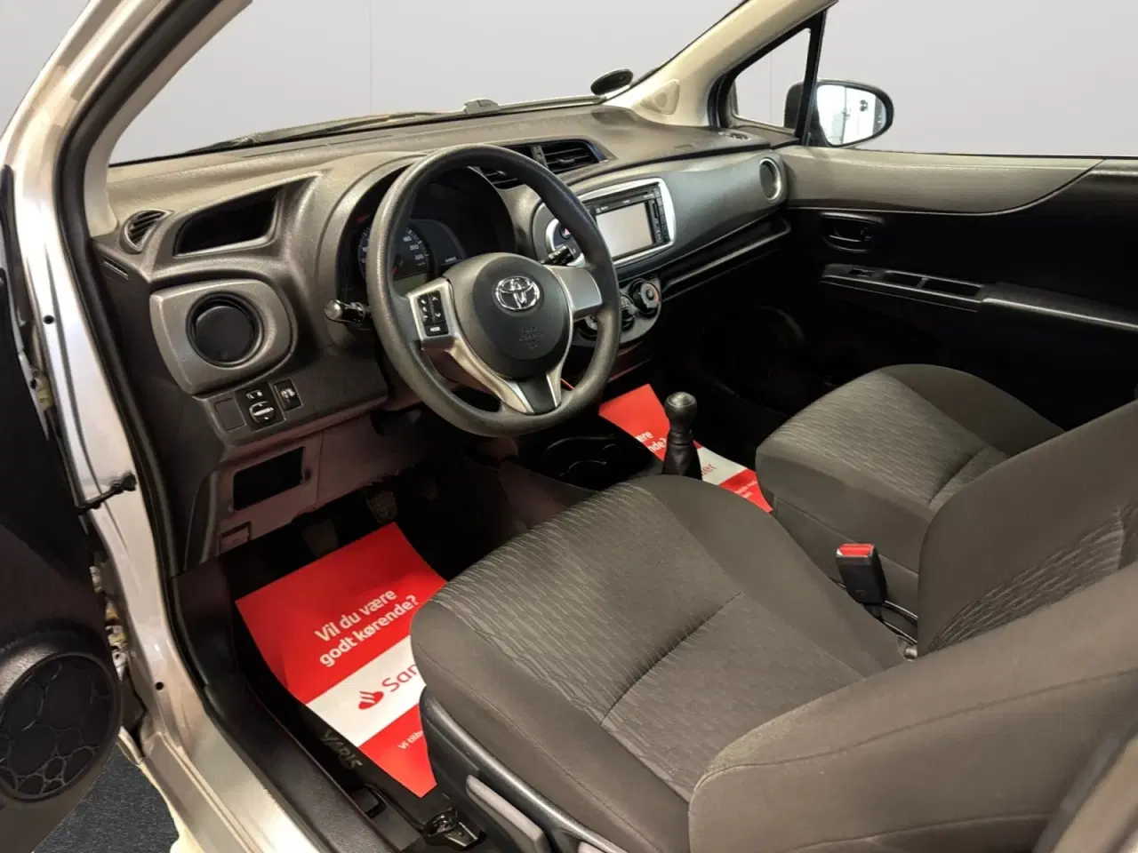 Billede 5 - Toyota Yaris 1,0 VVT-i T2 Touch