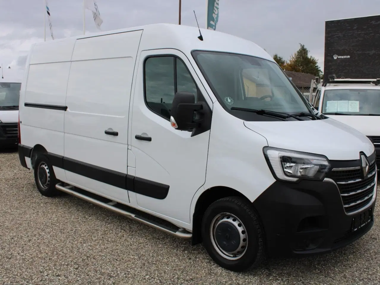 Billede 2 - Renault Master IV T33 2,3 dCi 135 L2H2 Kassevogn