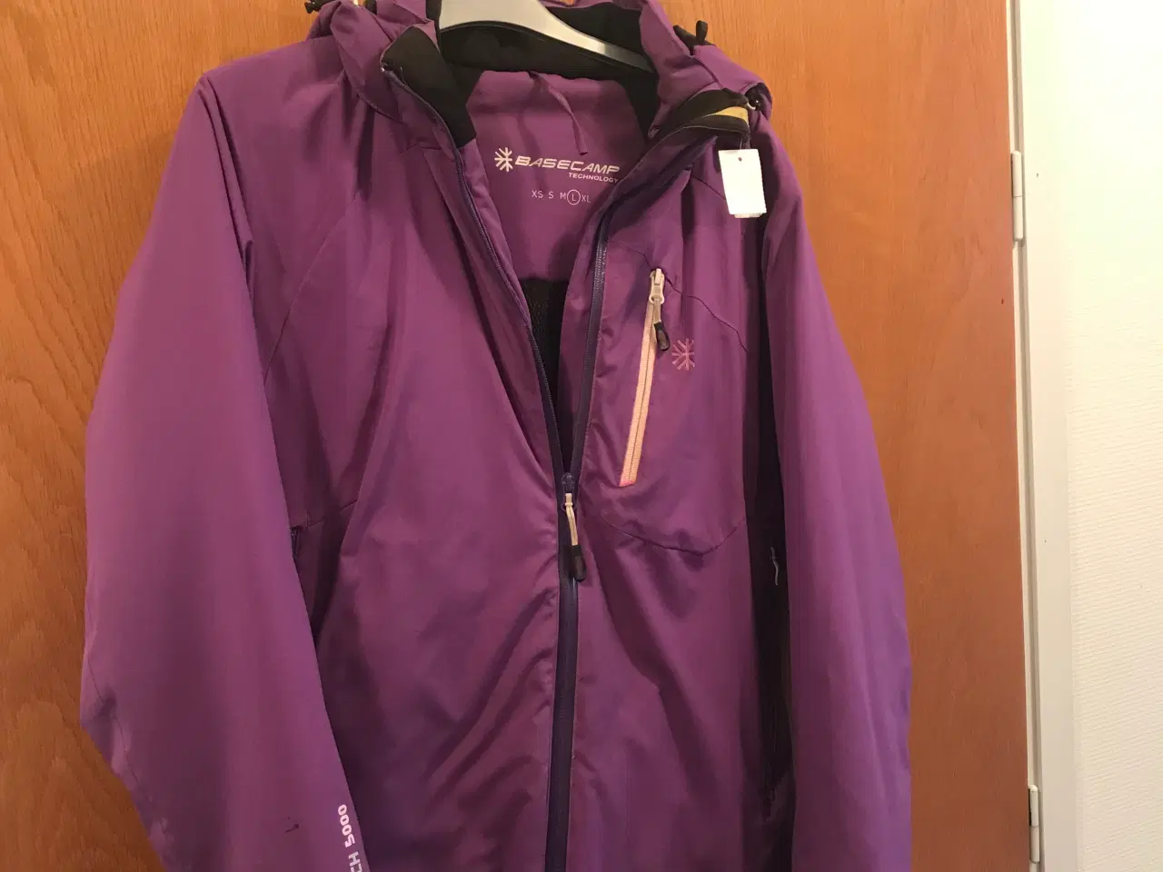 Billede 1 - Praktisk vinterjakke