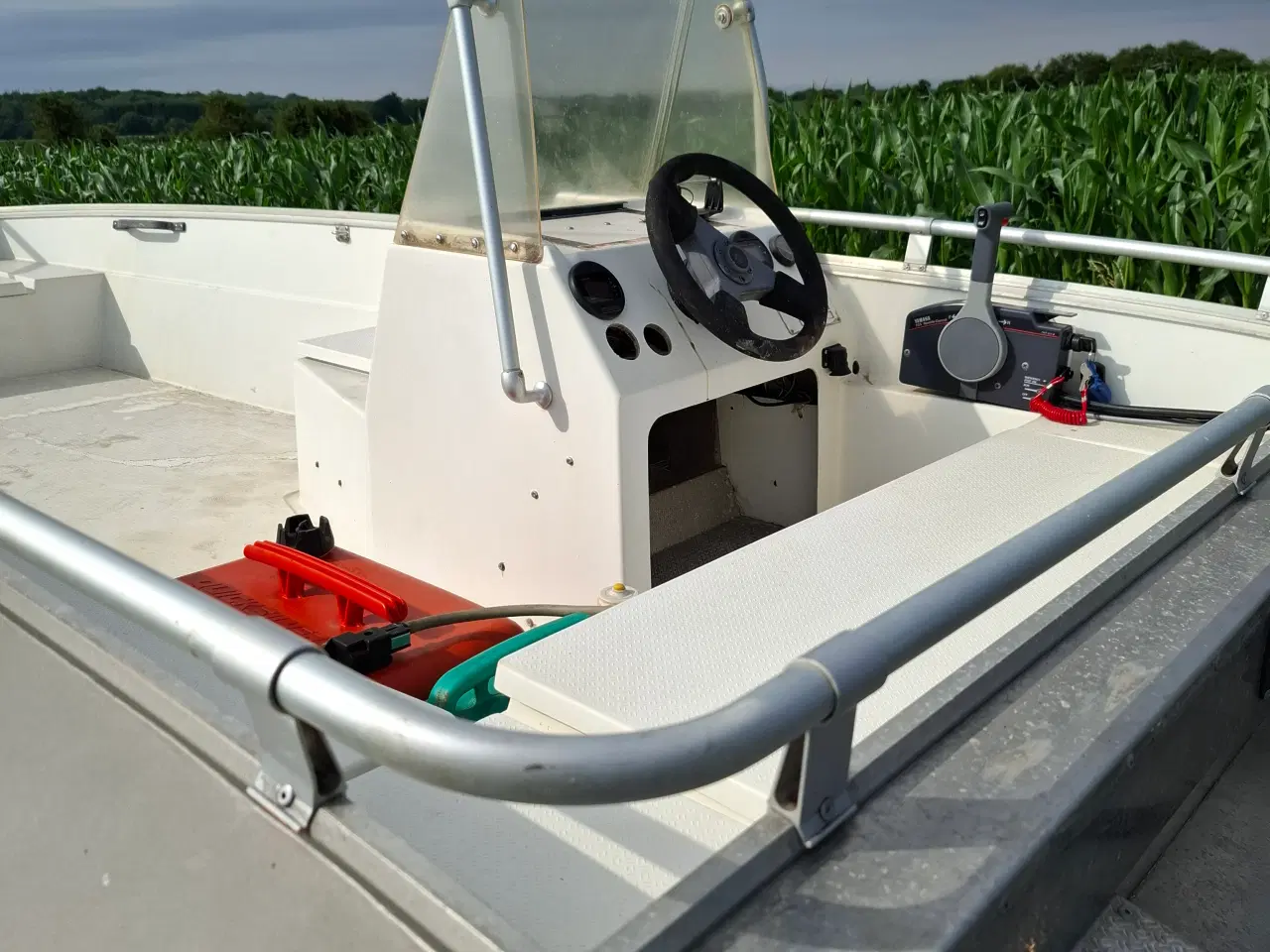 Billede 2 - 17 fod Aluminium styrepult båd med 60 hk motor og 