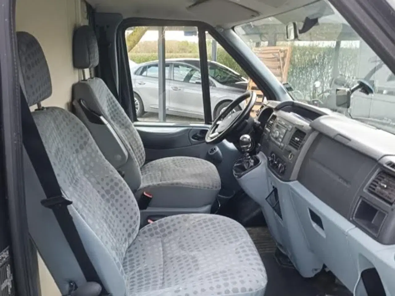 Billede 6 - Ombygget fra bus til camper i 2021