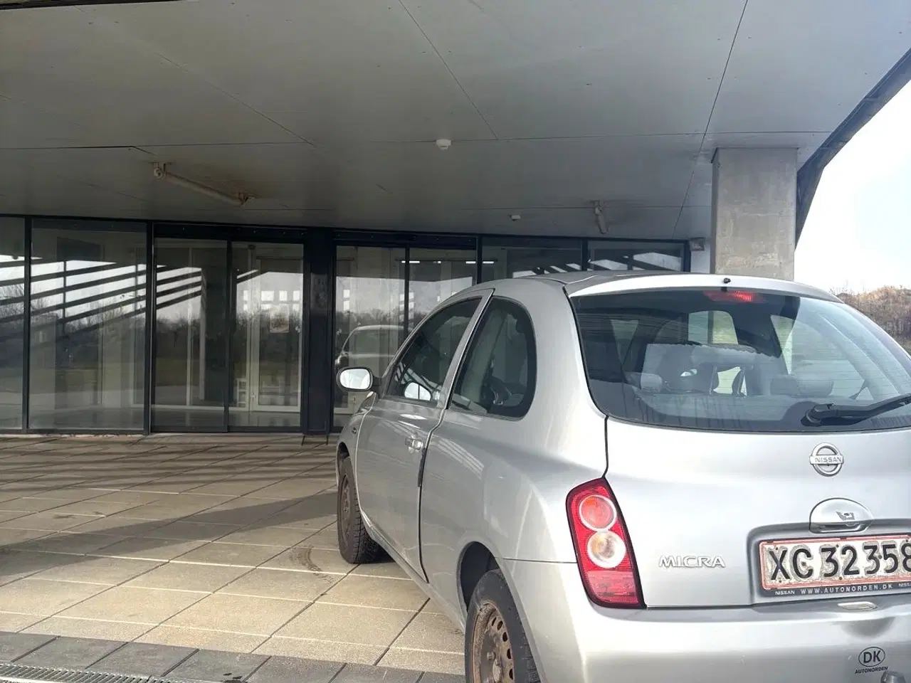 Billede 4 - Nissan Micra – BEMÆRK LAV KM & næsten nysyn