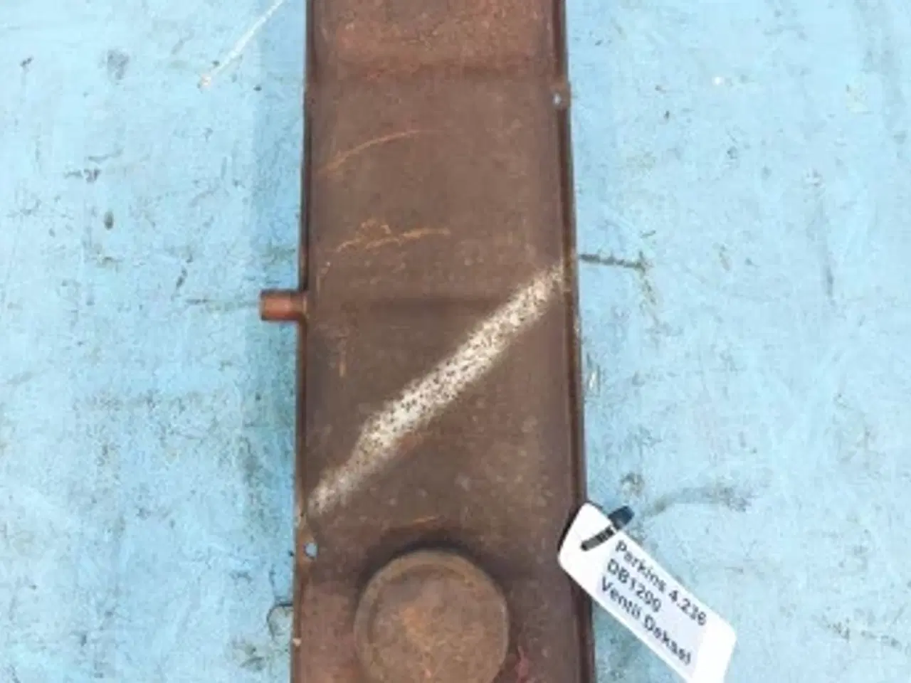 Billede 3 - Dronningborg D1200 Perkins 4.236 Ventildæksel 