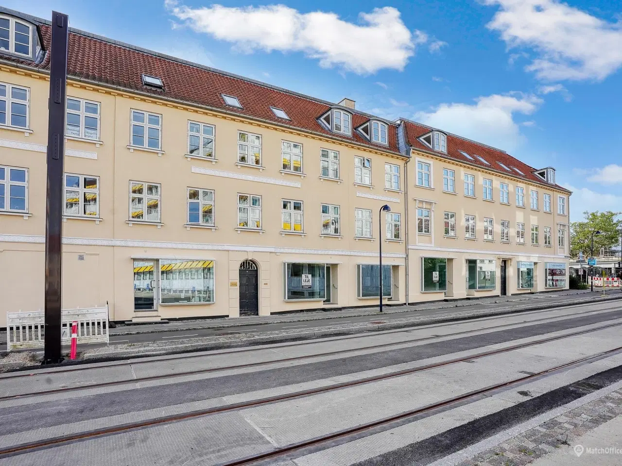 Billede 10 - Butik. klinik mm. direkte ud til Lyngby Torv og tæt på stationen