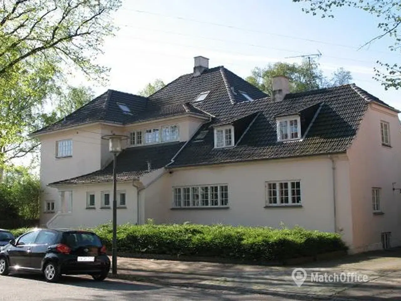 Billede 5 - Stilfuldt og repræsentativt kontor/klinik i herskabelig og sjælfuld erhvervsvilla