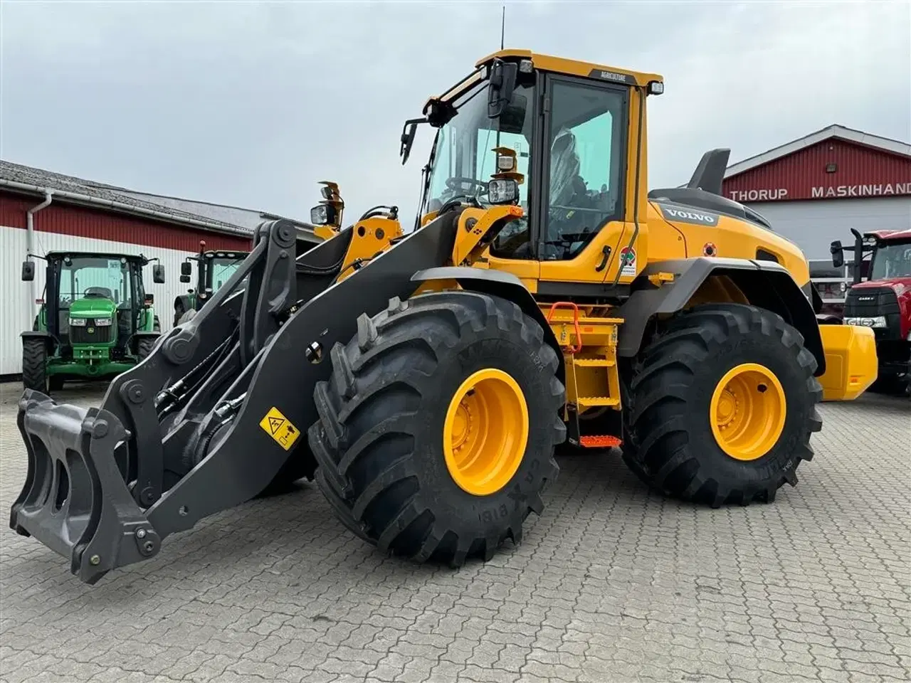 Billede 1 - Volvo L 70 H AGRICULTURE! KUN 4 TIMER, LANG BOM OG LOCK-UP! TIL LEVERING 1 JUNI 2025!