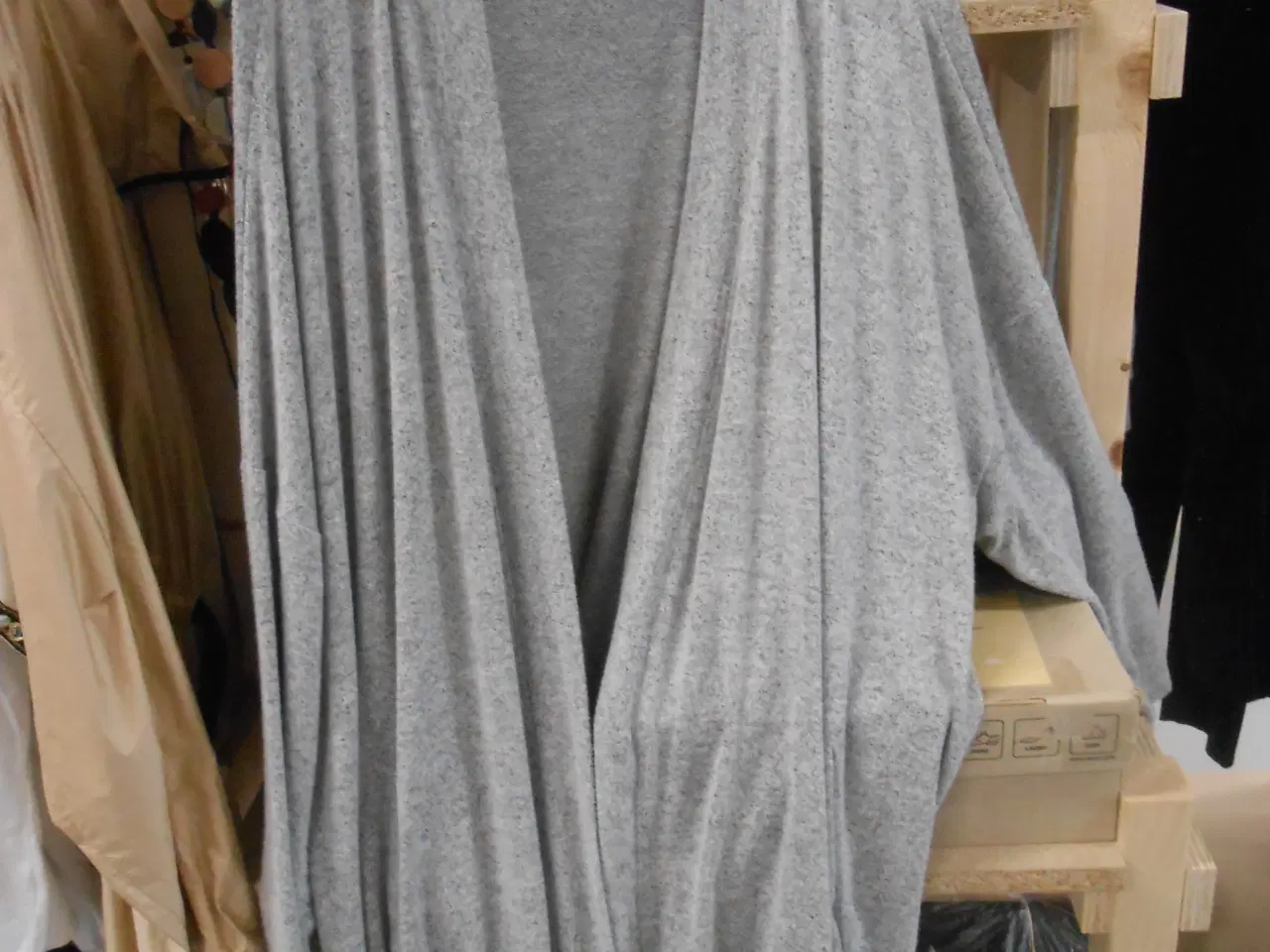 Billede 13 - Efterår. Lunt tøj. Kolde morgener.