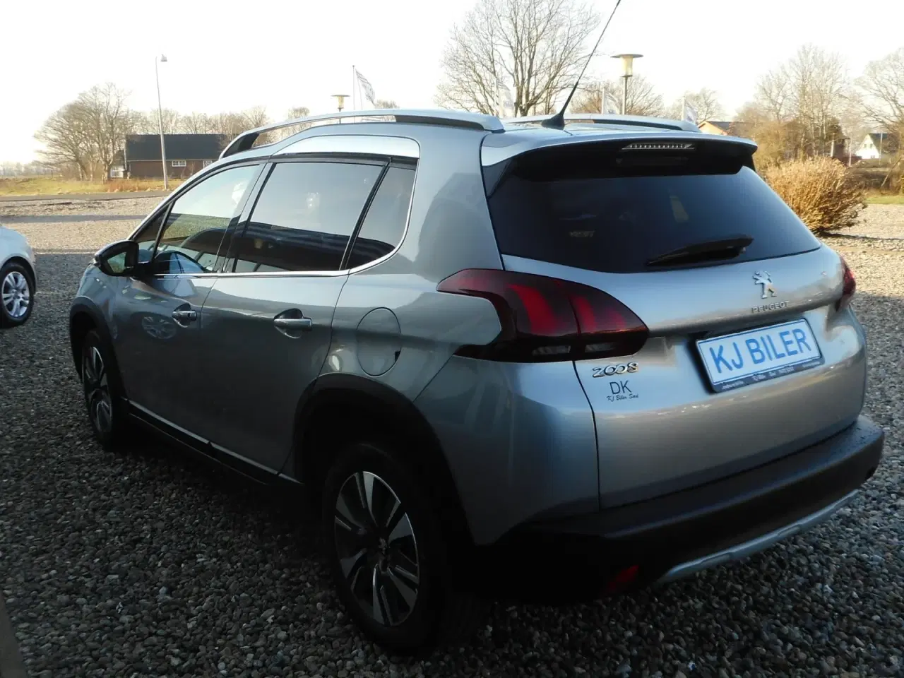 Billede 4 - Peugeot 2008 1,6 BlueHDi 100 Allure Sky