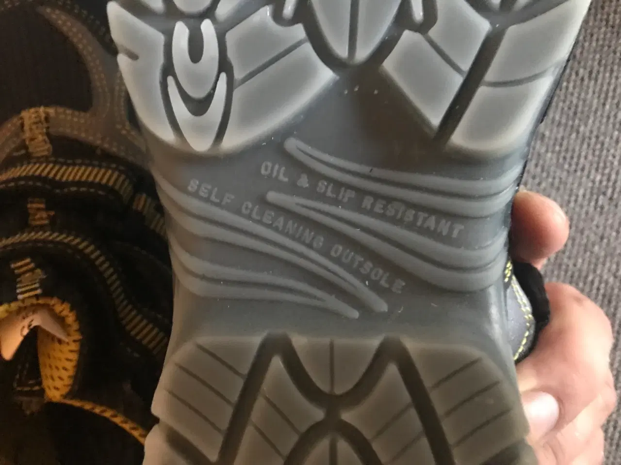 Billede 4 - Ny Sikkerhedssko Størrelse 39 fra Cofra