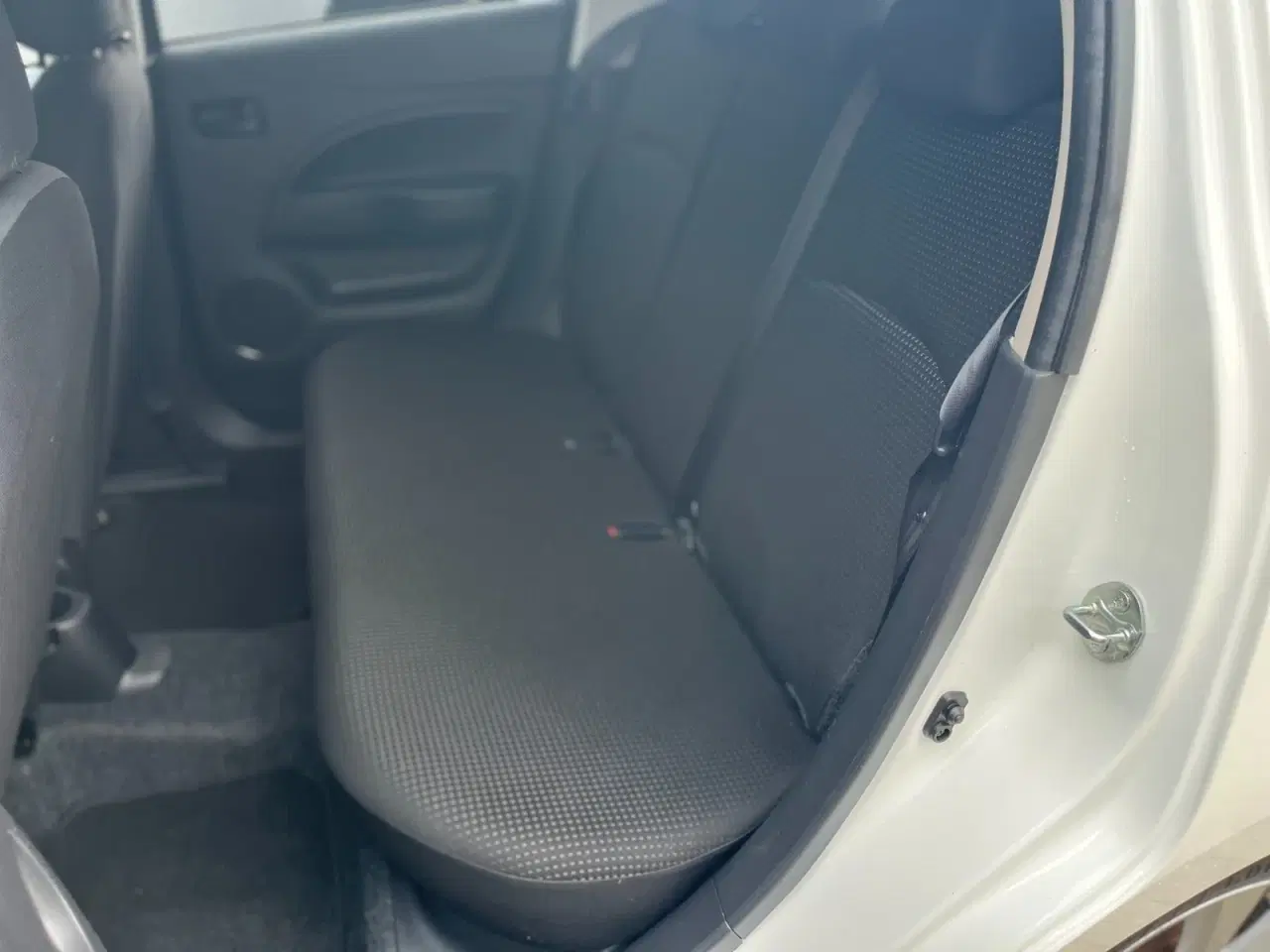 Billede 11 - Mitsubishi Space Star 1,2 Black & White