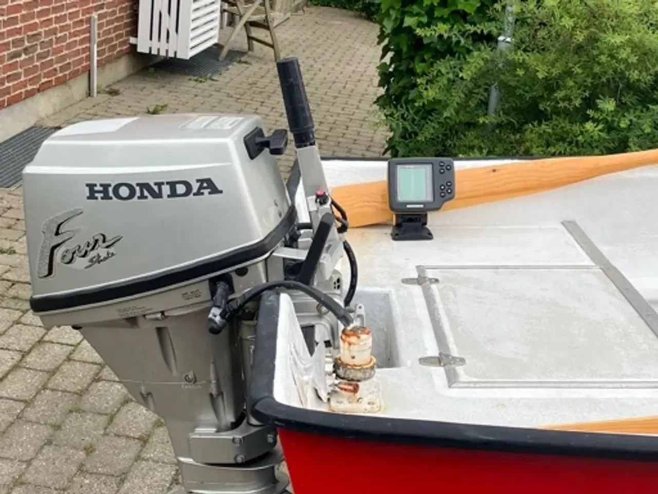 Billede 1 - Glasfiberjolle 14 fod med Honda BF 15 A 15 motor 