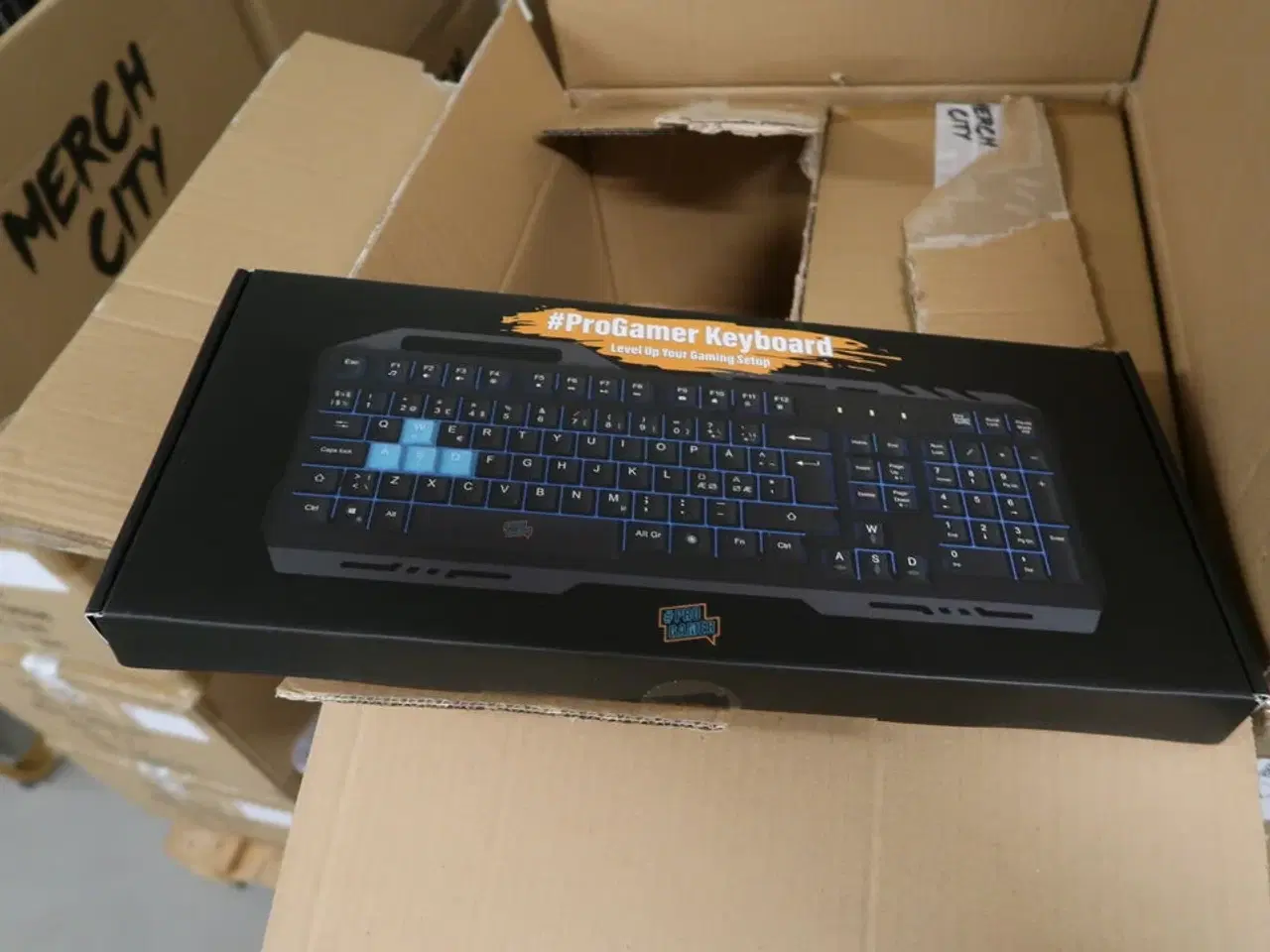 Billede 3 - Palle med gamertastaturer PROGAMER