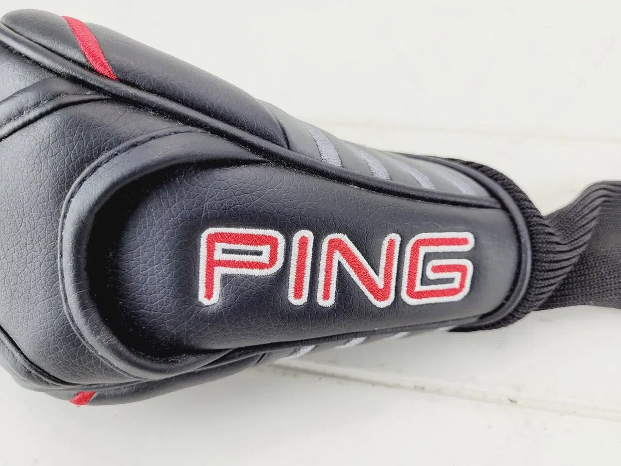 Billede 2 - PING G25 Fairway 7 Wood headcover i sort og rød
