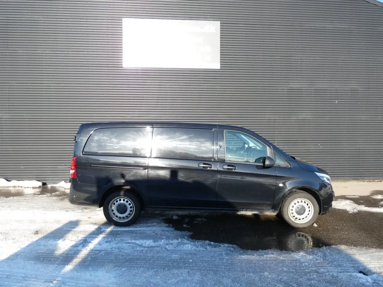 Billede 2 - Mercedes-Benz Vito 119 A2 2,0 CDI RWD 9G-Tronic 190HK Van Aut.