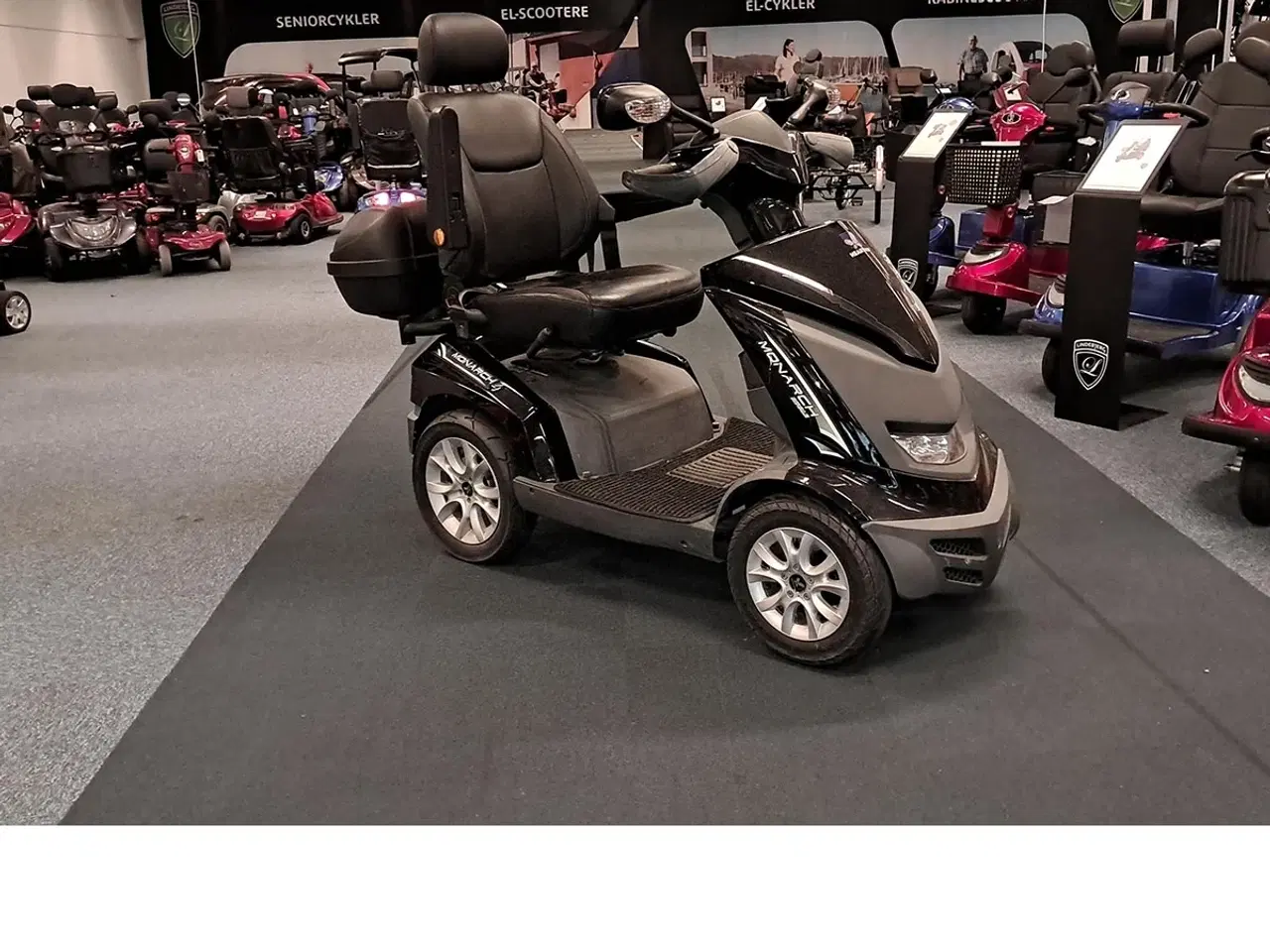 Billede 1 - Monarch Royale sort