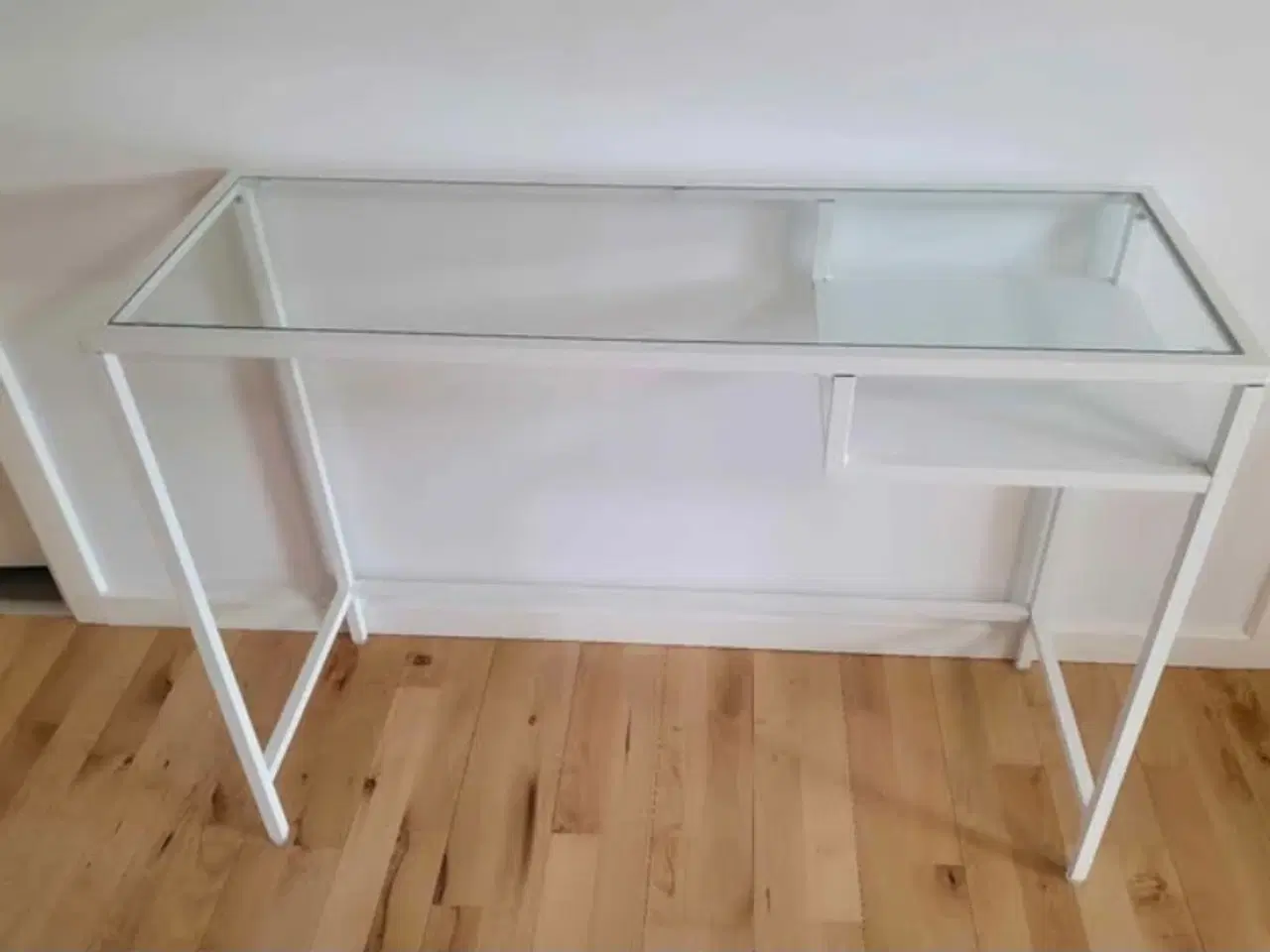 Billede 1 - Ikea Vittjso bord