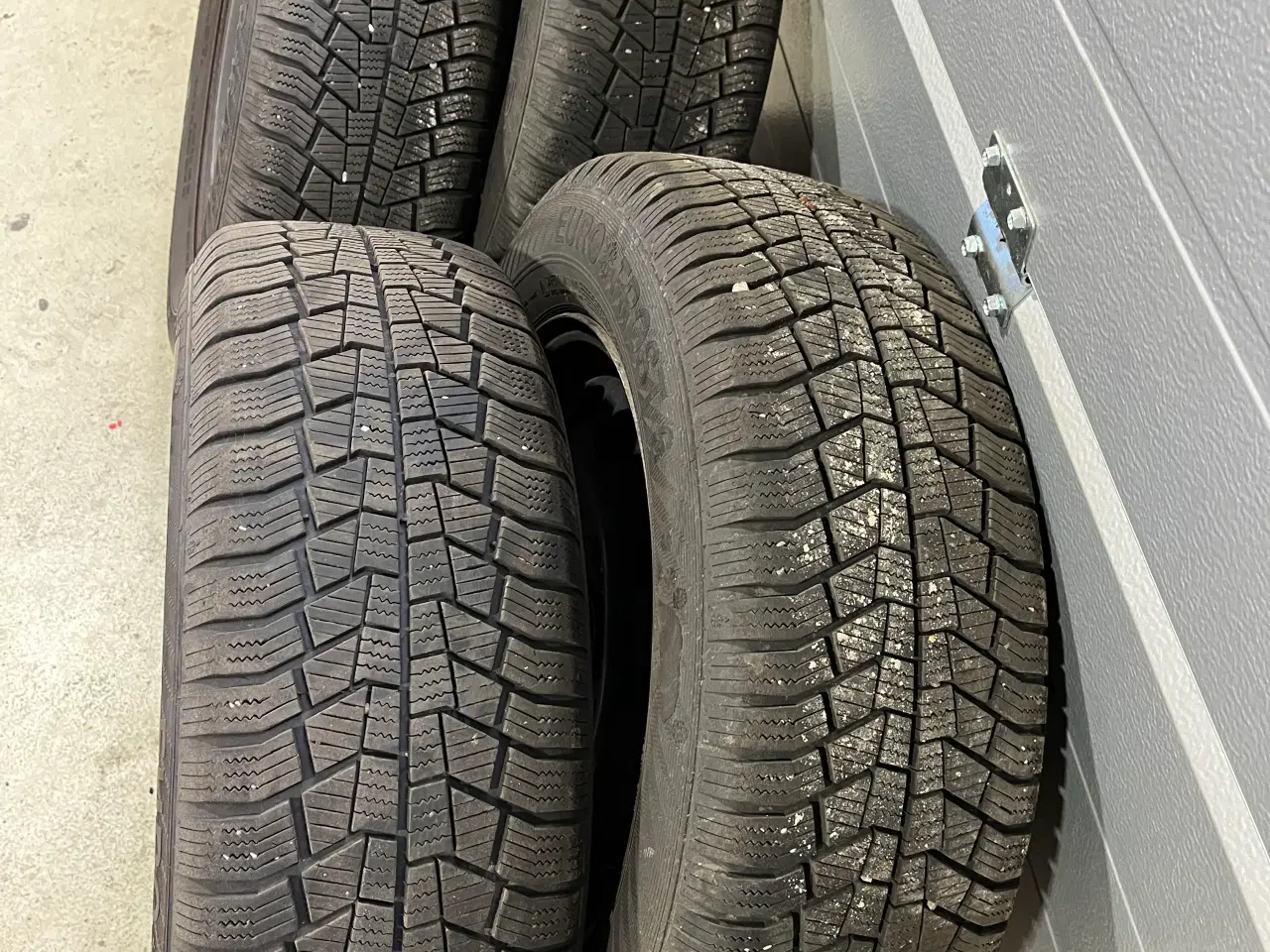 Billede 2 - Vinterhjul 215/60R16H