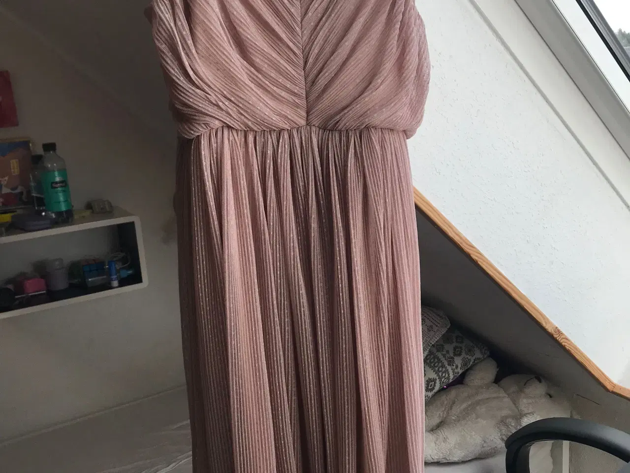 Billede 1 - Lyserød kjole