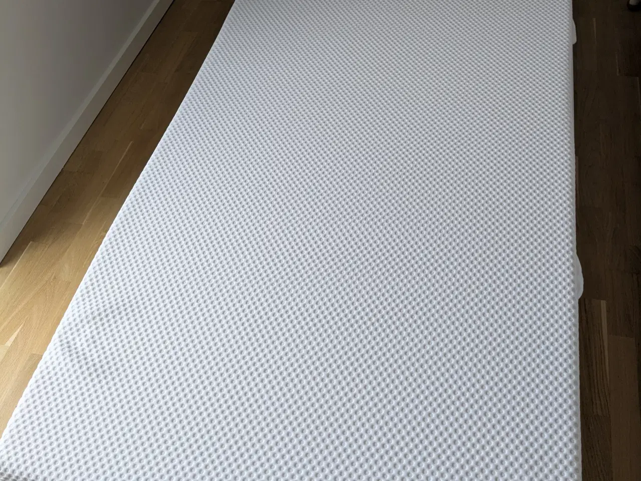 Billede 2 - IKEA enkeltseng med madras