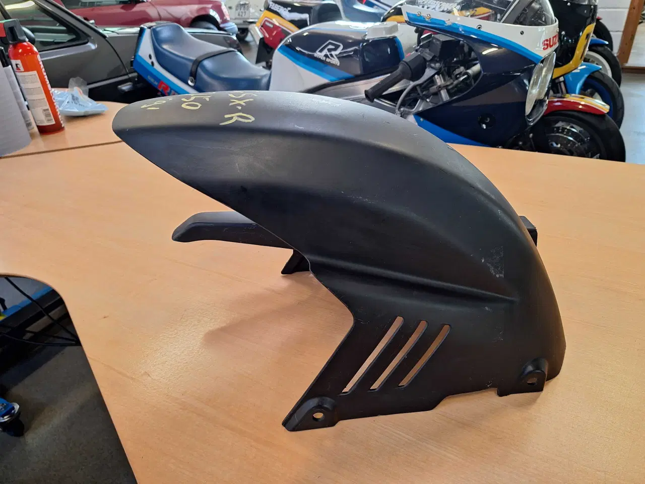 Billede 2 - GSXR 750 1988 Bagskærm