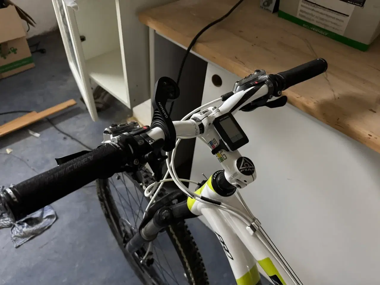 Billede 5 - Fuji Outland pro skovcykel ( mountainbike)