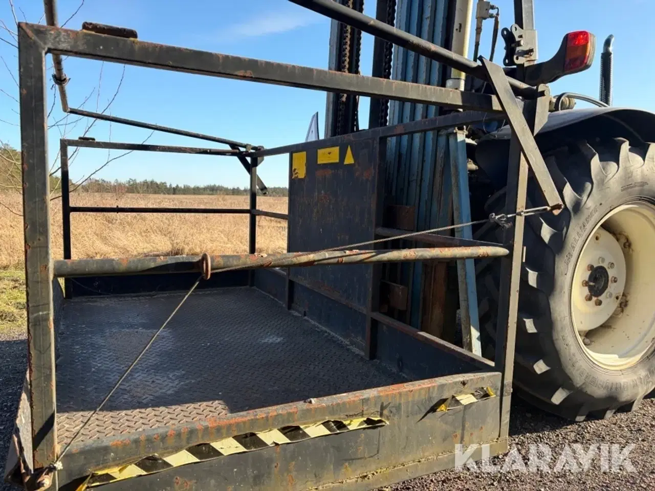 Billede 4 - Traktor New Holland TN60A 8 meter byggelift med kurv