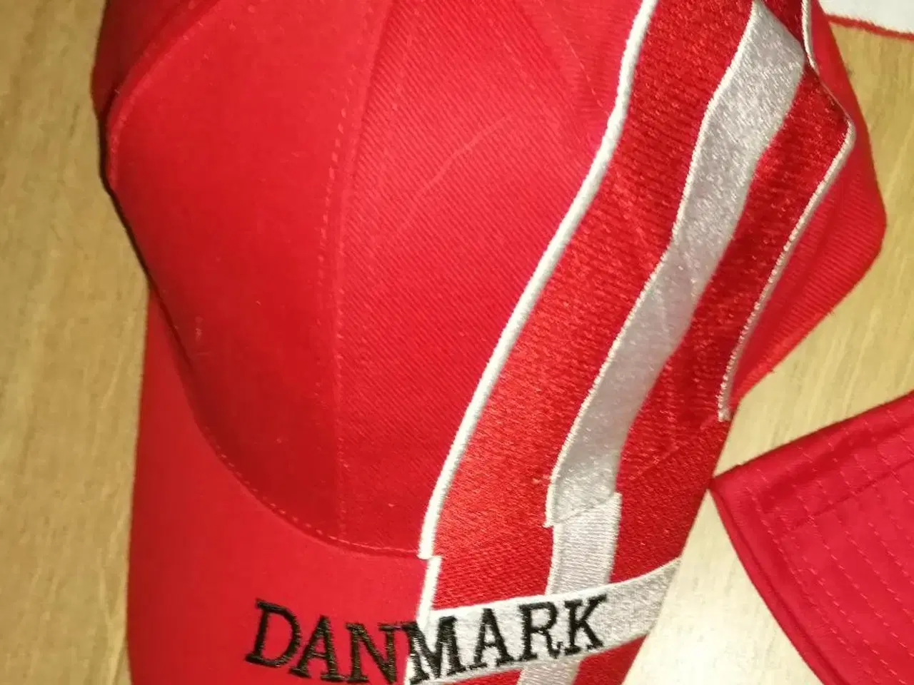 Billede 3 - 3 NYE FLOTTE DANMARK FANARTIKLER