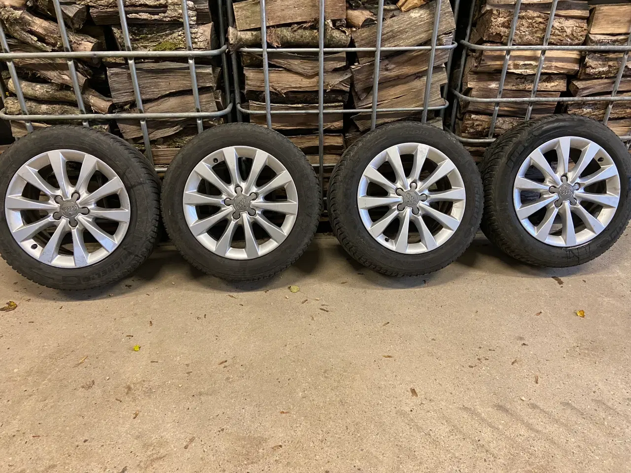 Billede 1 - Alufælge med vinterdæk 