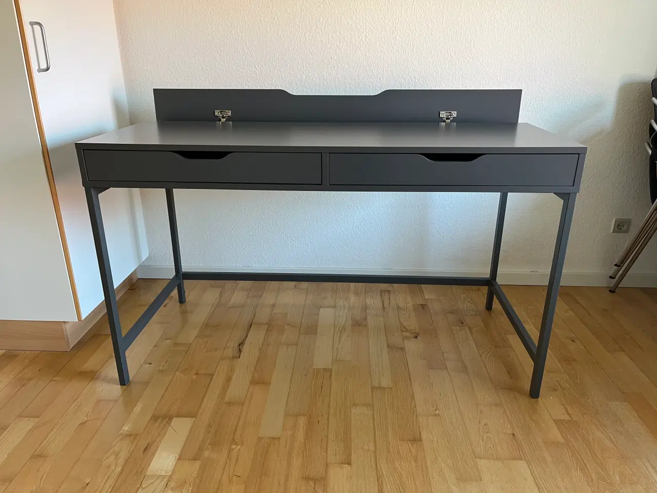 Billede 3 - IKEA skrivebord