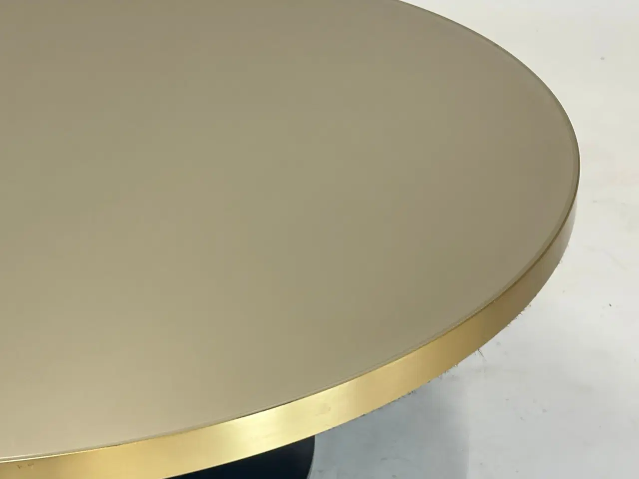Billede 3 - GUBI | 2.0 Coffee Table (Beige)
