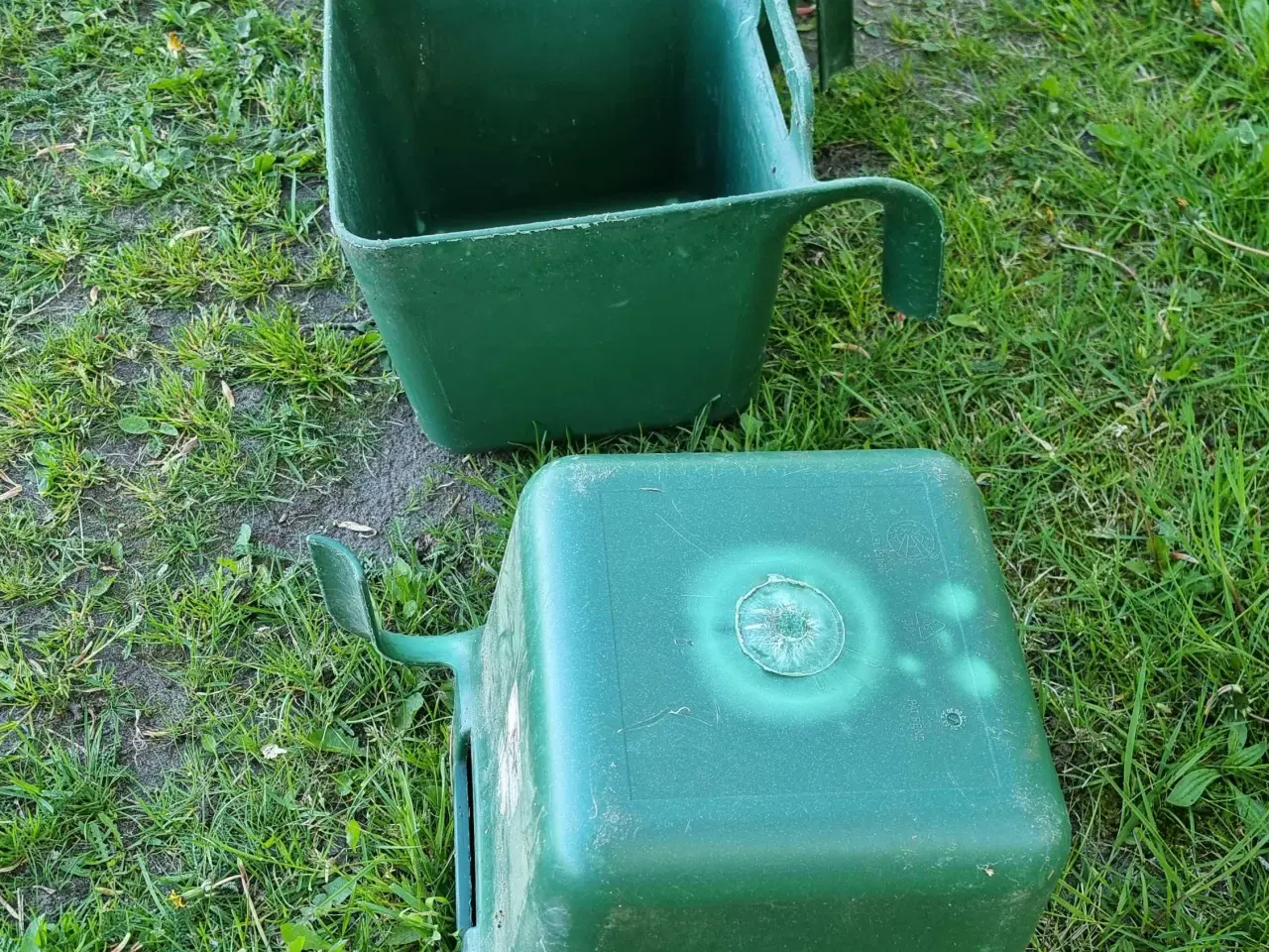 Billede 3 - Fodertrug