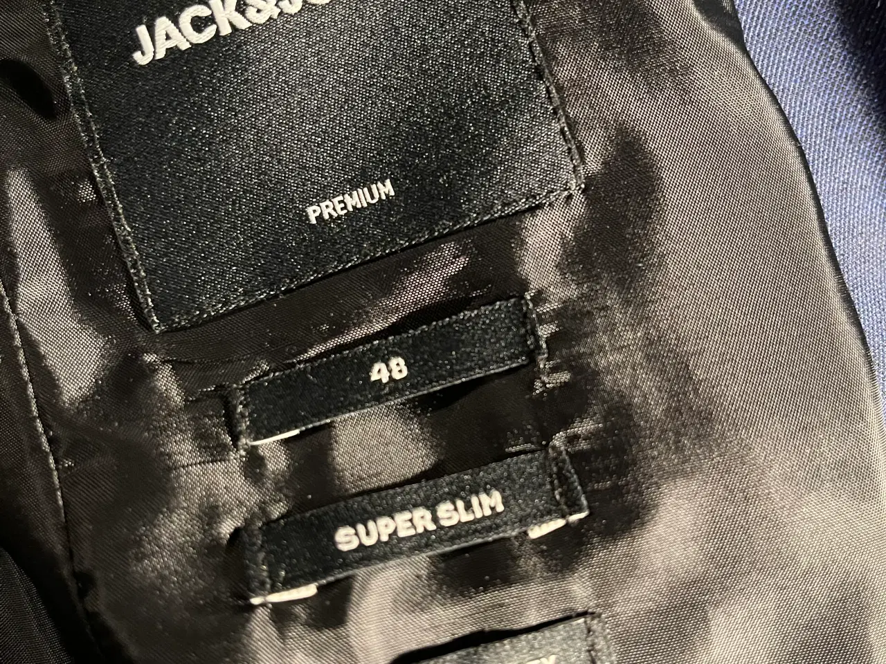 Billede 8 - Konfirmations jakkesæt, Jack & Jones