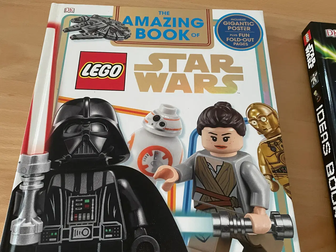 Billede 1 - The Amazing Book of Star  Wars Legobog
