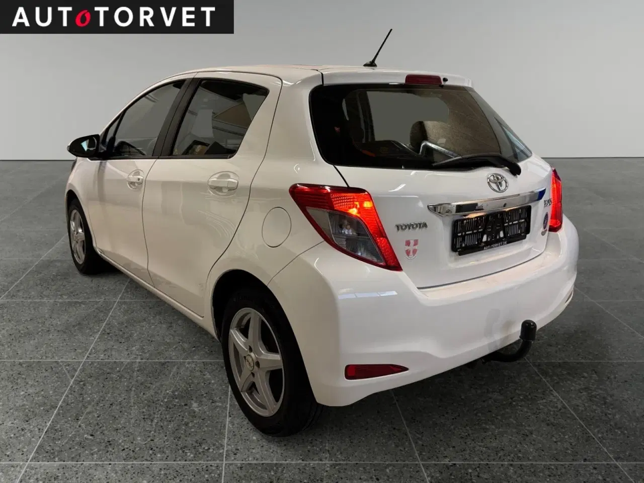 Billede 4 - Toyota Yaris 1,3 VVT-i T2