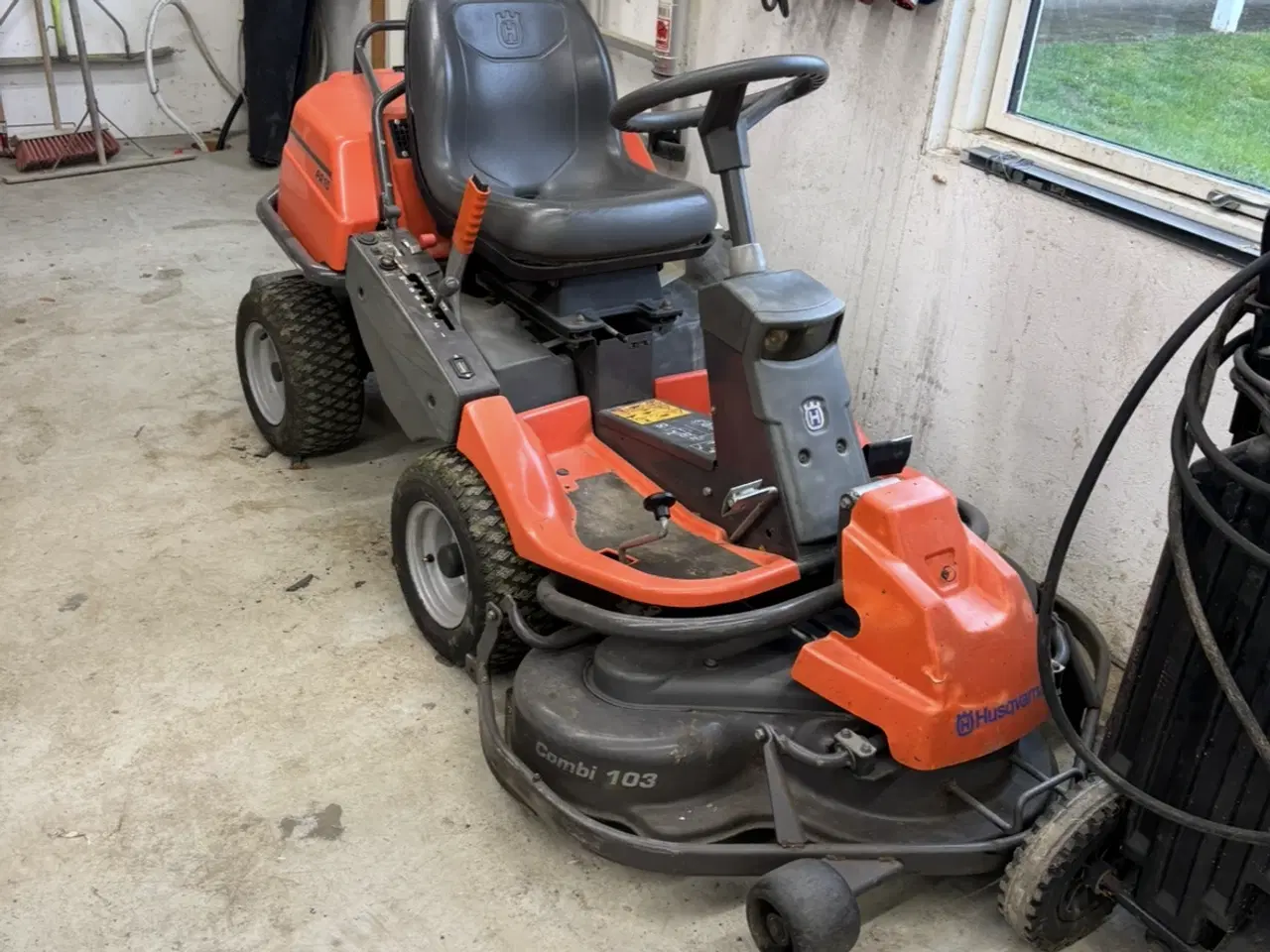 Billede 1 - Havetraktor husqvarna 15 pro