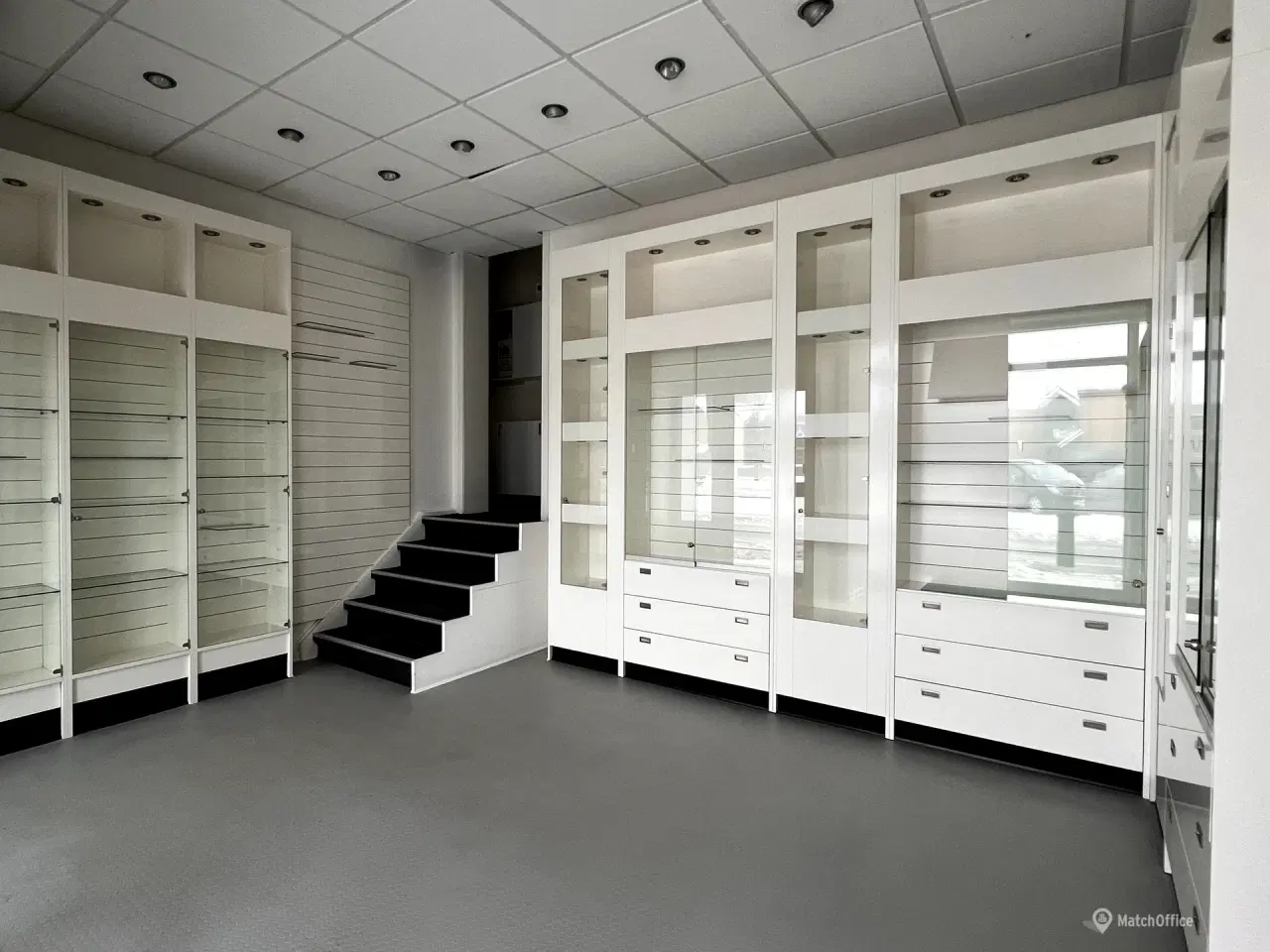 Billede 2 - Fint butikslokale beliggende centralt i Øgaden. Aalborg!