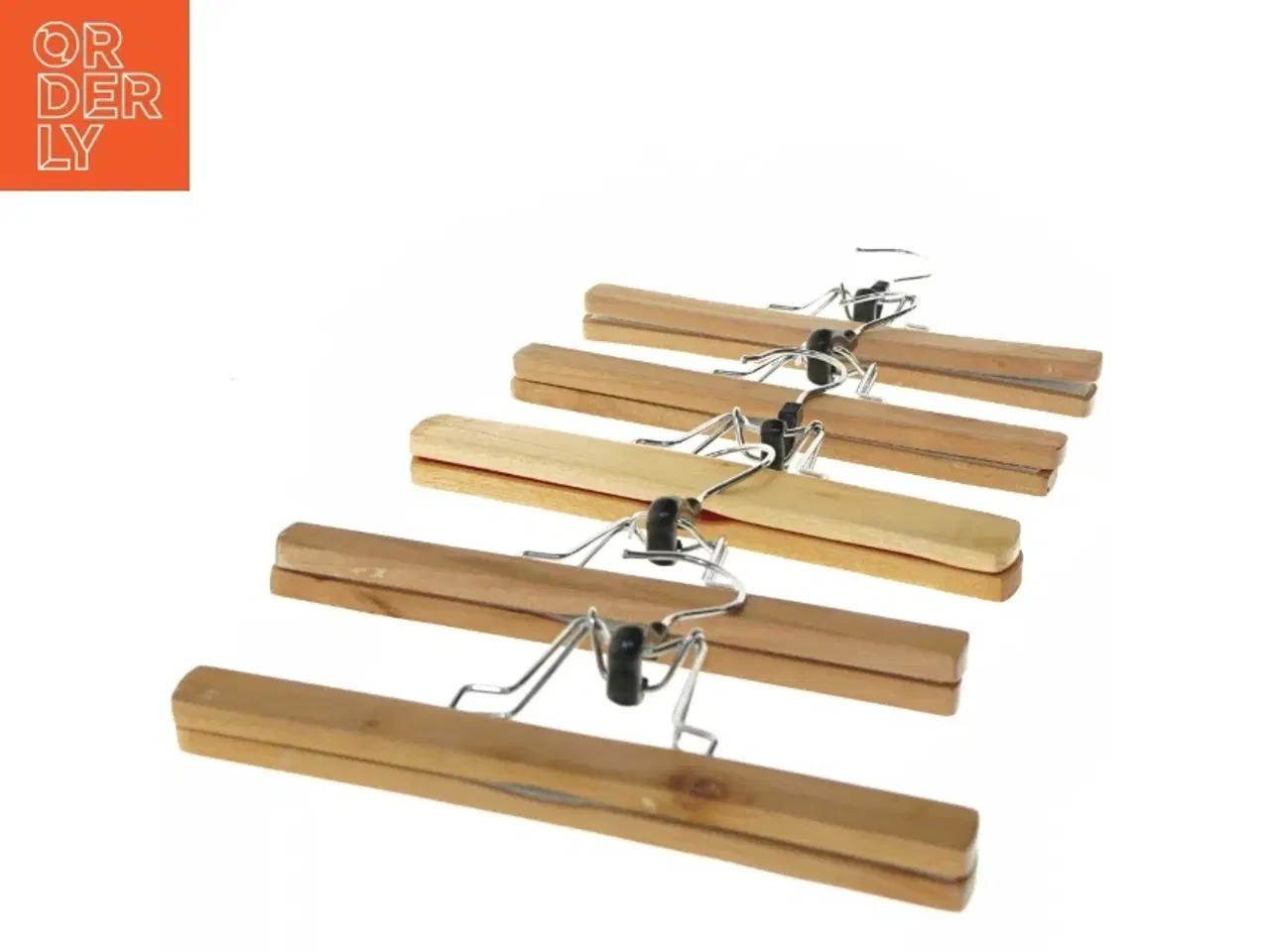 Billede 2 - sæt af fem buksebøjler i træ (str. 5 stk 25 cm)