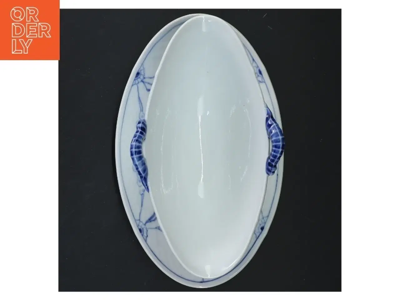 Billede 2 - Porcelæns sauceskål på fod fra B&G (str. 24x11 cm)