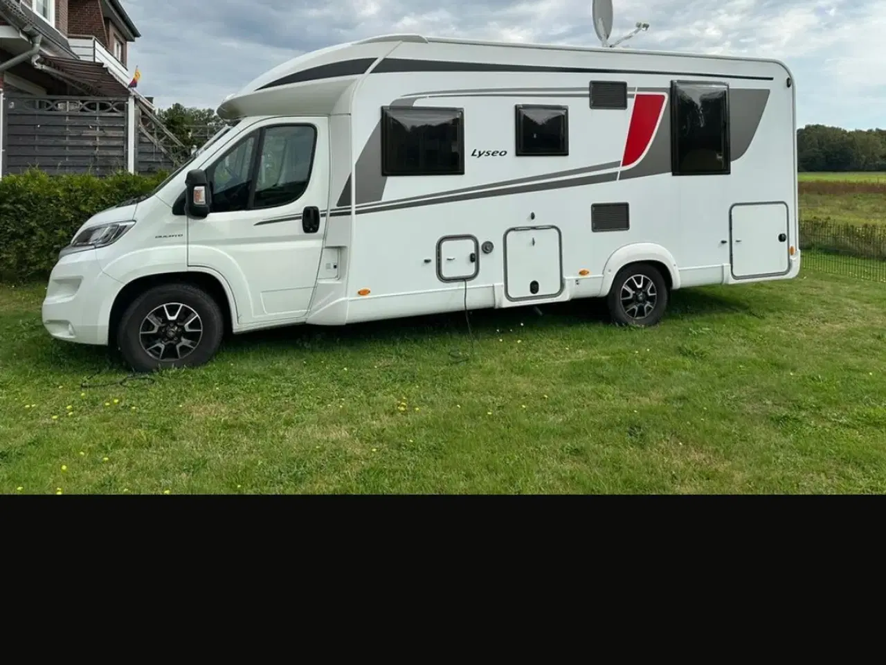 Billede 1 - Sælges på grund af sygdom 2 Privat Ejers