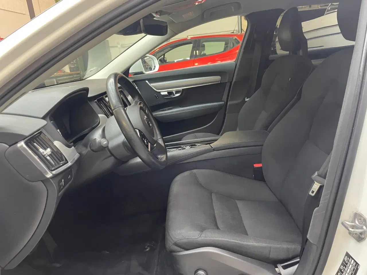 Billede 9 - Volvo V90 2,0 D4 190 Momentum aut. AWD