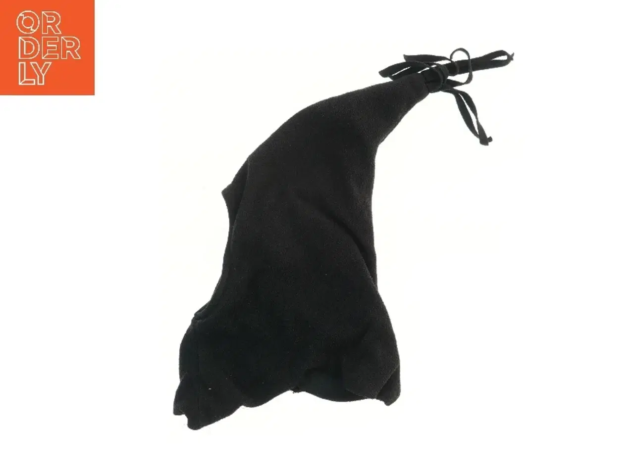 Billede 2 - Sort elefanthue med heksedesign (str. 104)