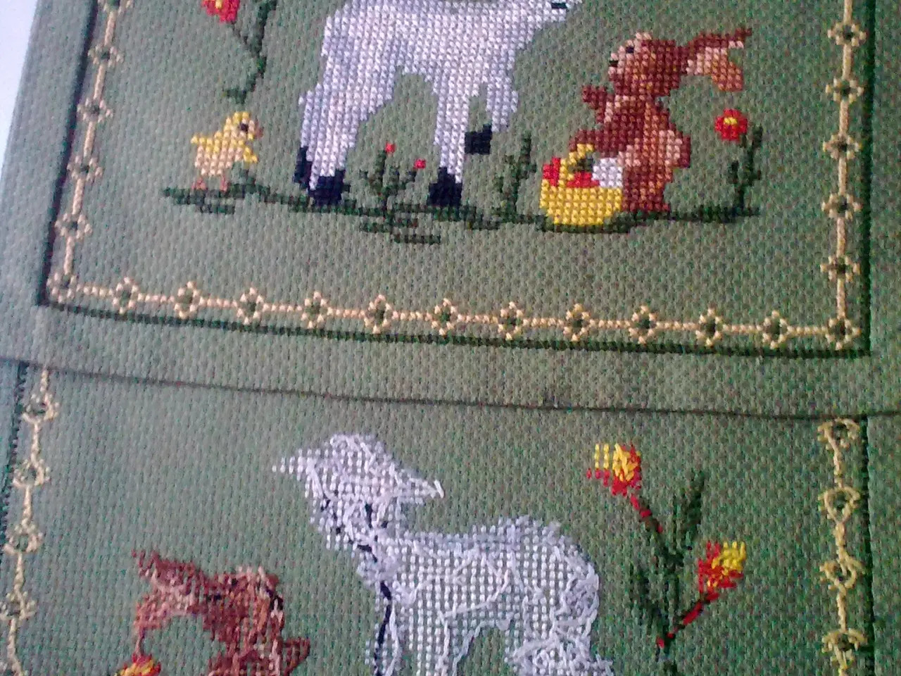 Billede 5 - Påskelilje underskål asiet 2 stk. gamle samlet