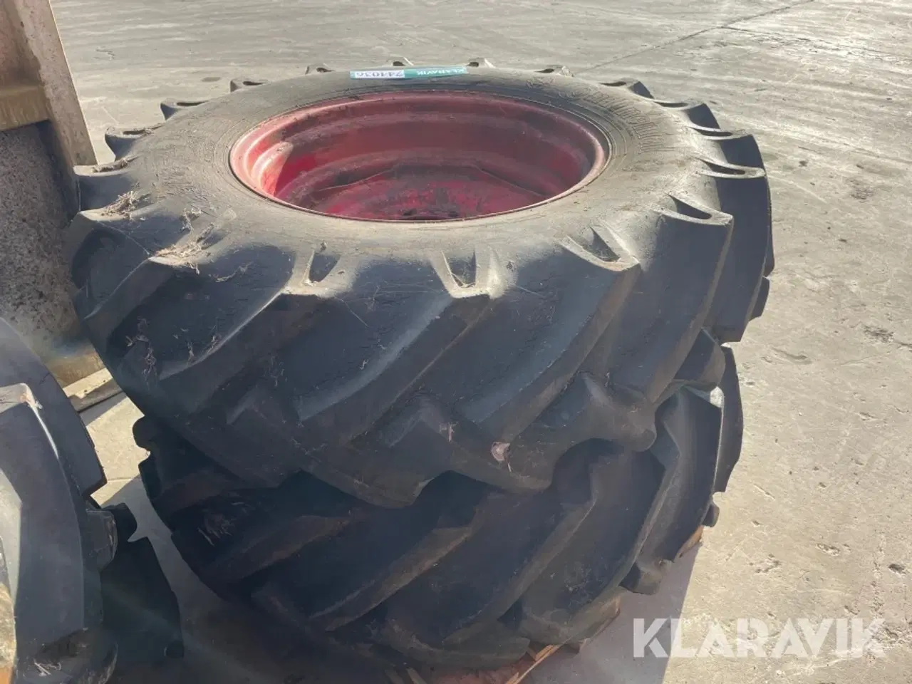 Billede 5 - Traktordæk Continental 14.9/13-26 2 styk