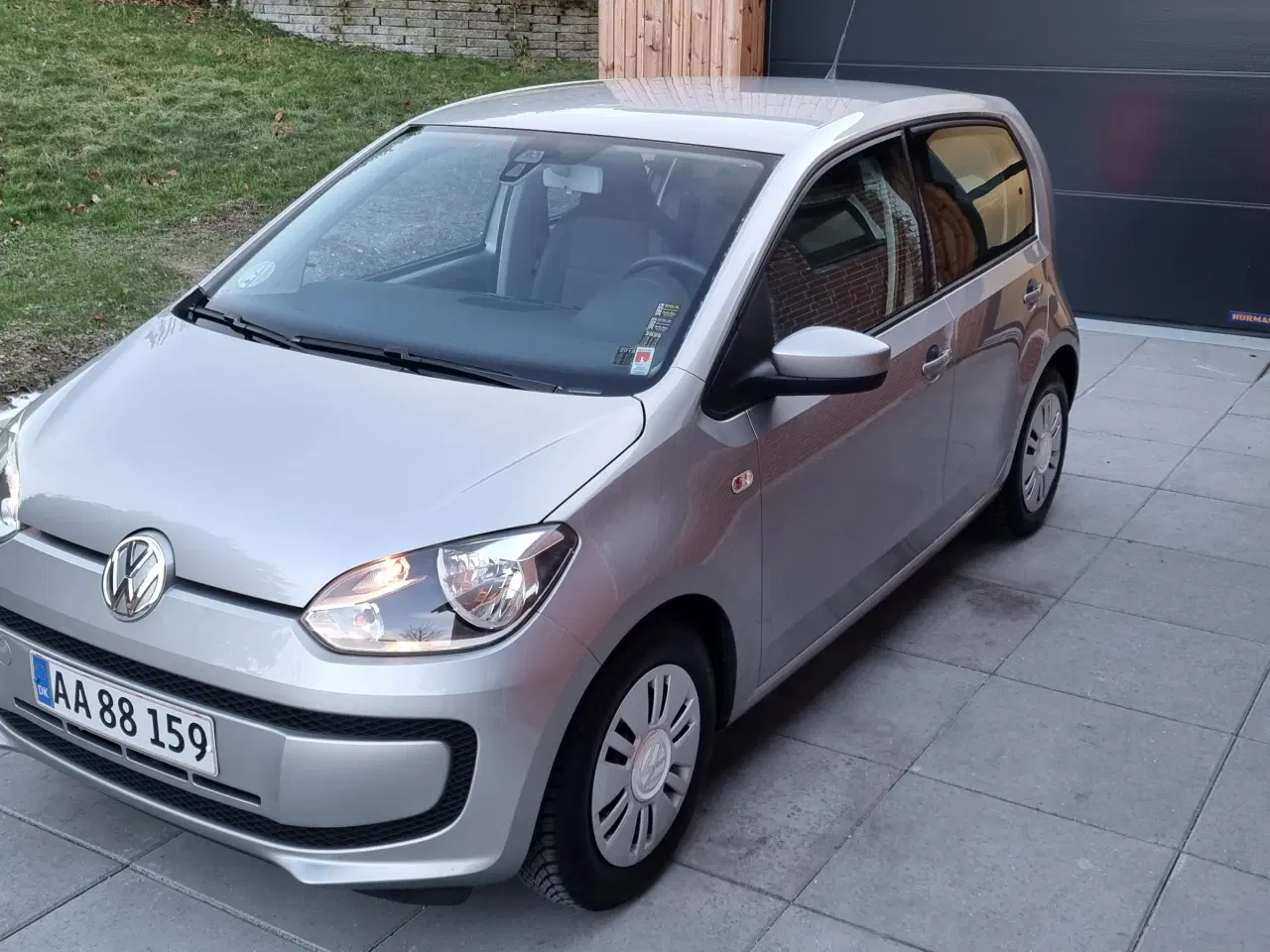 Billede 1 - Vw UP! 5-døre med meget lavt km-tal kun 66.000km!