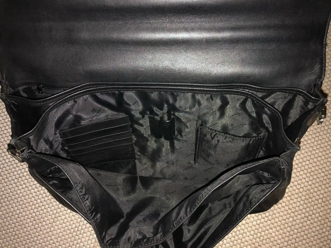 Billede 2 - Taske i ægte læder
